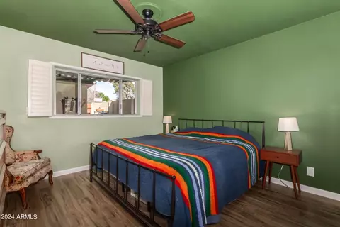 Bedroom - 1966 E Del Sur Dr, Tempe, AZ 85283 photo 4 of 12