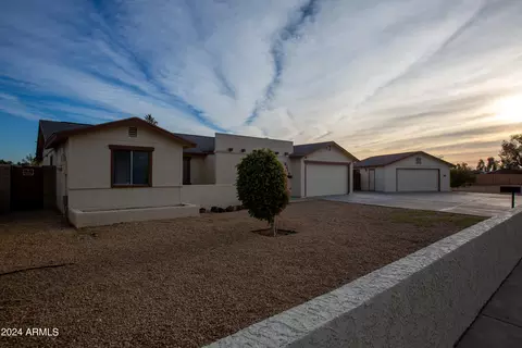 8219 W Campbell Ave, Phoenix, AZ 85033