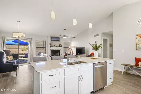 Kitchen - 2718 E Rockledge Rd, Phoenix, AZ 85048 photo 3 of 5