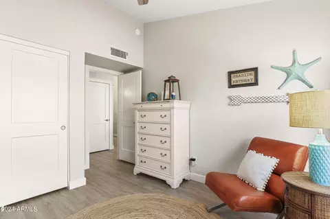 Bedroom - 2718 E Rockledge Rd, Phoenix, AZ 85048 photo 5 of 6