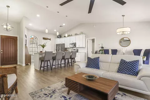 Living - 2718 E Rockledge Rd, Phoenix, AZ 85048 photo 4 of 4