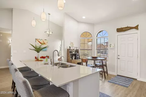 Kitchen - 2718 E Rockledge Rd, Phoenix, AZ 85048 photo 2 of 5