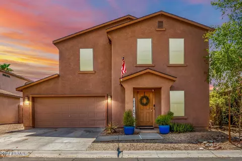 2493 E Meadow Land Dr, San Tan Valley, AZ 85140