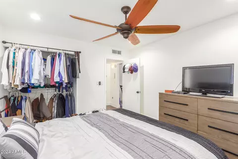 Bedroom - 749 E Montebello Ave #119, Phoenix, AZ 85014 photo 4 of 4