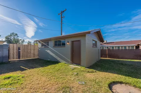 Exterior - 8532 N 26th Ave, Phoenix, AZ 85021 photo 4 of 15
