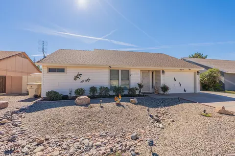 7313 W Sierra Vista Dr, Glendale, AZ 85303