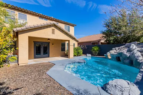 Exterior - 4531 E Dublin St, Gilbert, AZ 85295 photo 7 of 12