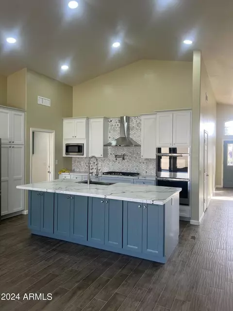 13432 W Caribbean Ln, Surprise, AZ 85379