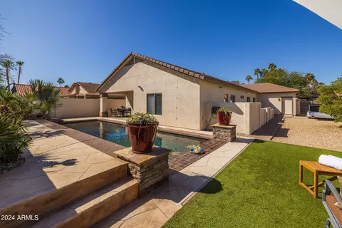Exterior - 9617 S 47th Pl, Phoenix, AZ 85044 photo 12 of 24