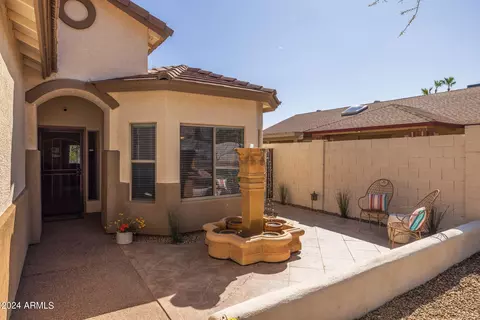 Exterior - 9617 S 47th Pl, Phoenix, AZ 85044 photo 3 of 24