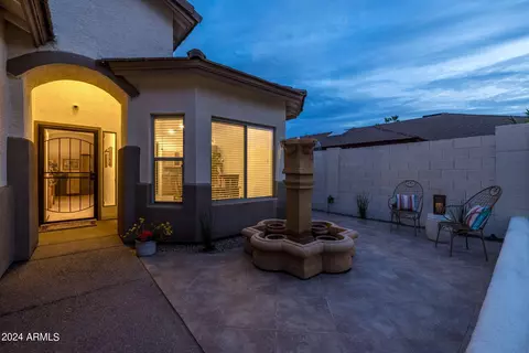 Exterior - 9617 S 47th Pl, Phoenix, AZ 85044 photo 16 of 24