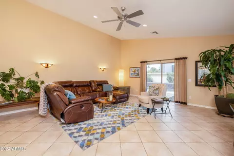 Living - 9617 S 47th Pl, Phoenix, AZ 85044 photo 3 of 3