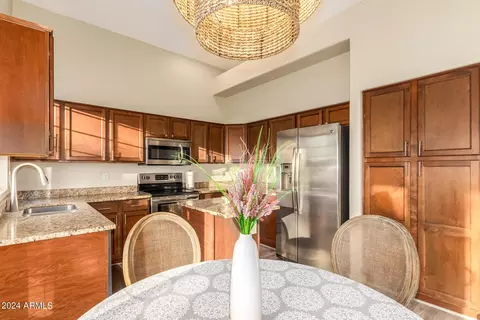 Dining - 1908 S Saddle St, Gilbert, AZ 85233 photo 1 of 1