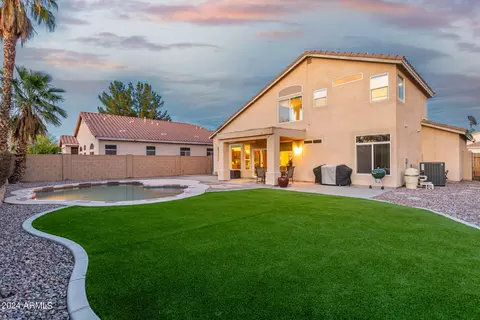 Exterior - 1908 S Saddle St, Gilbert, AZ 85233 photo 19 of 24