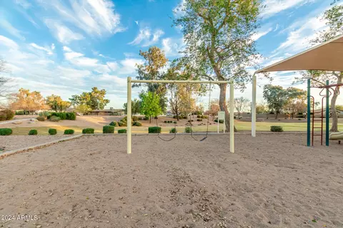 View/Area - 1908 S Saddle St, Gilbert, AZ 85233 photo 4 of 4