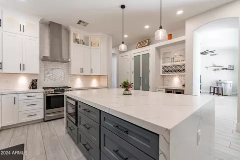 4535 W Fallen Leaf Ln, Glendale, AZ 85310