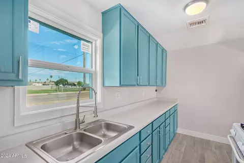 2301 W Solano Dr, Phoenix, AZ 85015 photo 11