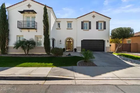 2071 E Azalea Dr, Chandler, AZ 85286