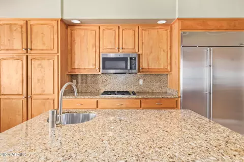 Kitchen - 3818 E Ivy Cir, Mesa, AZ 85205 photo 5 of 7