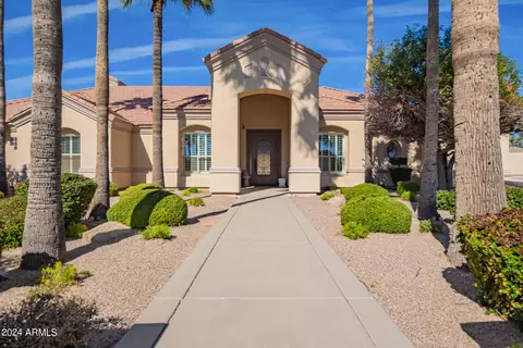 Exterior - 3818 E Ivy Cir, Mesa, AZ 85205 photo 25 of 29