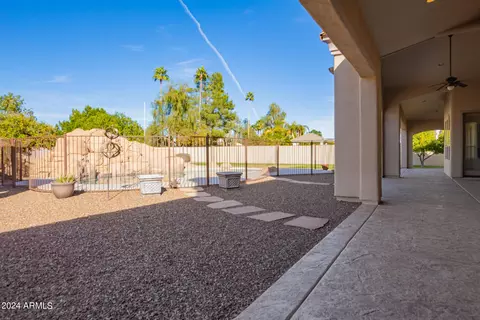 Exterior - 3818 E Ivy Cir, Mesa, AZ 85205 photo 6 of 29