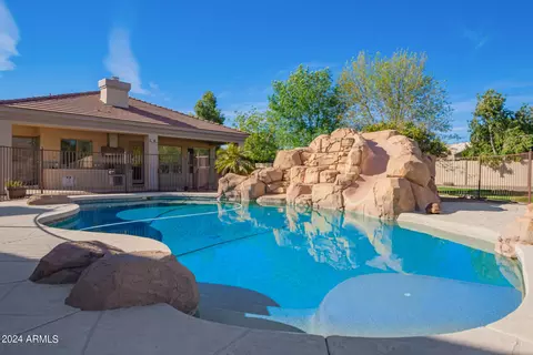 Exterior - 3818 E Ivy Cir, Mesa, AZ 85205 photo 15 of 29
