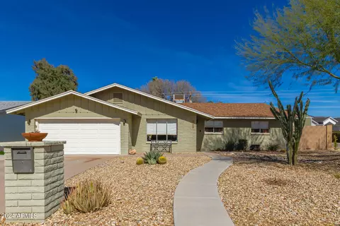 1702 W Griswold Rd, Phoenix, AZ 85021