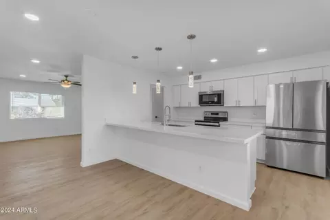 4718 E Ahwatukee Dr, Phoenix, AZ 85044 photo 4