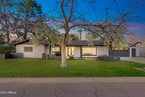 108 E Tuckey Ln, Phoenix, AZ 85012