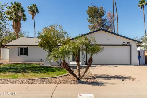 2530 S Evergreen Rd, Tempe, AZ 85282