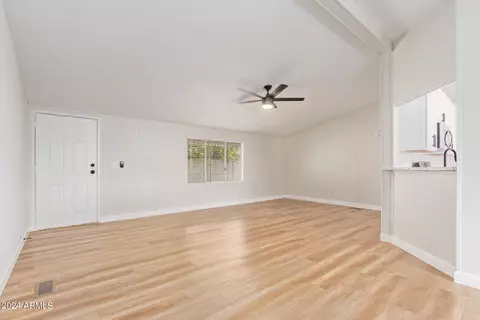 219 N 82nd St, Mesa, AZ 85207 photo 4