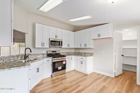219 N 82nd St, Mesa, AZ 85207 photo 8
