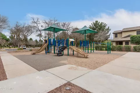 View/Area - 3640 Edna Dr, Gilbert, AZ 85296 photo 1 of 2