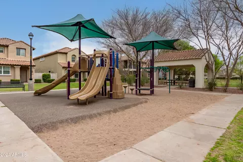 View/Area - 3640 Edna Dr, Gilbert, AZ 85296 photo 2 of 2