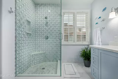 Bath - 3640 Edna Dr, Gilbert, AZ 85296 photo 4 of 7