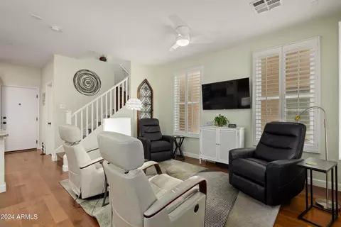 Living - 3640 Edna Dr, Gilbert, AZ 85296 photo 1 of 4