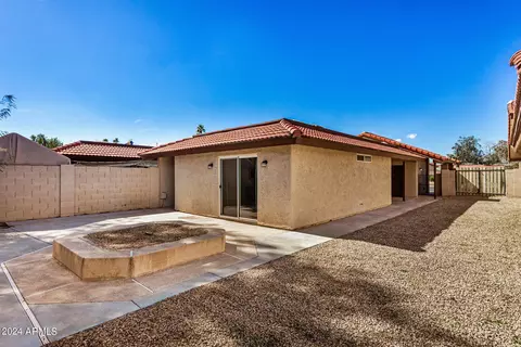 Exterior - 11429 S Ki Rd, Phoenix, AZ 85044 photo 13 of 16