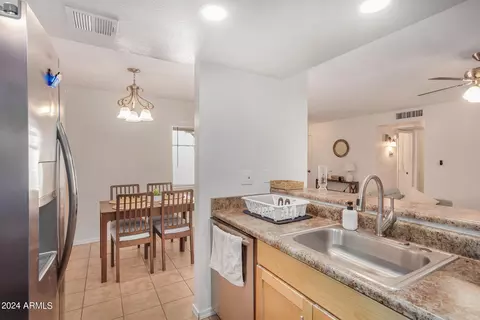 Kitchen - 11429 S Ki Rd, Phoenix, AZ 85044 photo 1 of 6