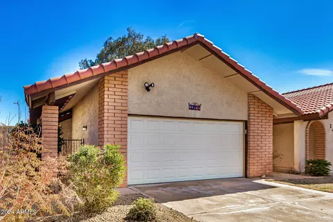 Exterior - 11429 S Ki Rd, Phoenix, AZ 85044 photo 5 of 16