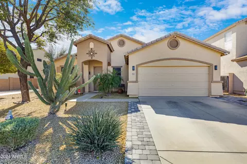 2987 E Cowboy Cove Trl, San Tan Valley, AZ 85143