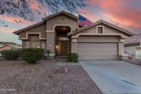 2312 E Silverwood Dr, Phoenix, AZ 85048