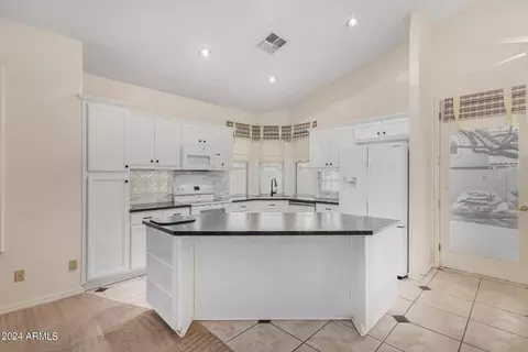 Kitchen - 2312 E Silverwood Dr, Phoenix, AZ 85048 photo 3 of 6