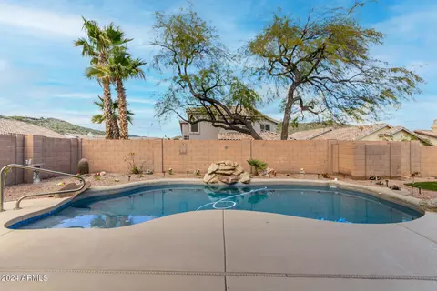 Exterior - 2312 E Silverwood Dr, Phoenix, AZ 85048 photo 14 of 16