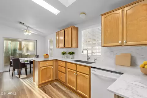 2550 S Ellsworth Rd #343, Mesa, AZ 85209