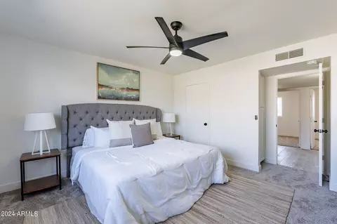 Bedroom - 3946 W Willow Ave, Phoenix, AZ 85029 photo 7 of 7