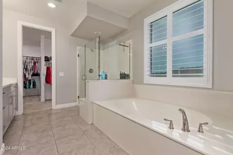 Bath - 5230 S Excimer --, Mesa, AZ 85212 photo 2 of 7