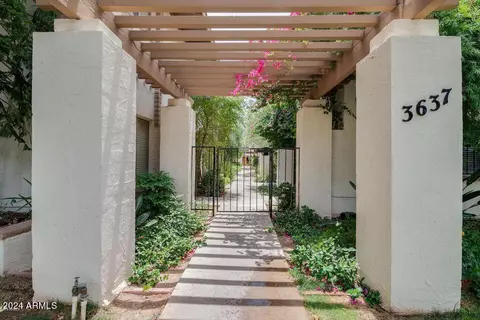 Exterior - 3637 E Monterosa St #4, Phoenix, AZ 85018 photo 6 of 7