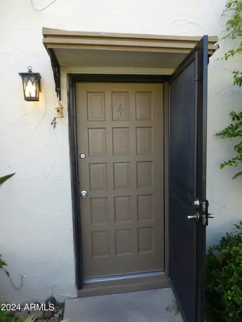 Exterior - 3637 E Monterosa St #4, Phoenix, AZ 85018 photo 2 of 7