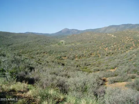11197 E Prescott Dells Rd #13-2, Dewey, AZ 86327