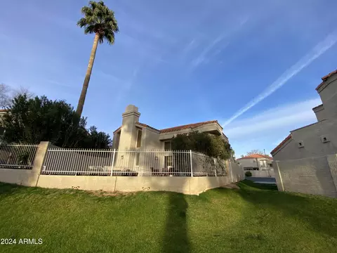 4021 E Sunnyside Dr, Phoenix, AZ 85028